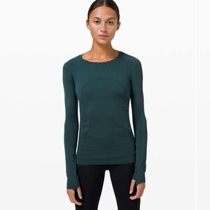 Lululemon Swiftly Tech Long Sleeve Shirt 2.0
Submarine 4